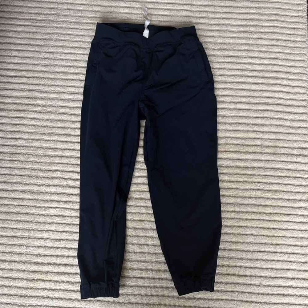 Lululemon athletic pants size 4